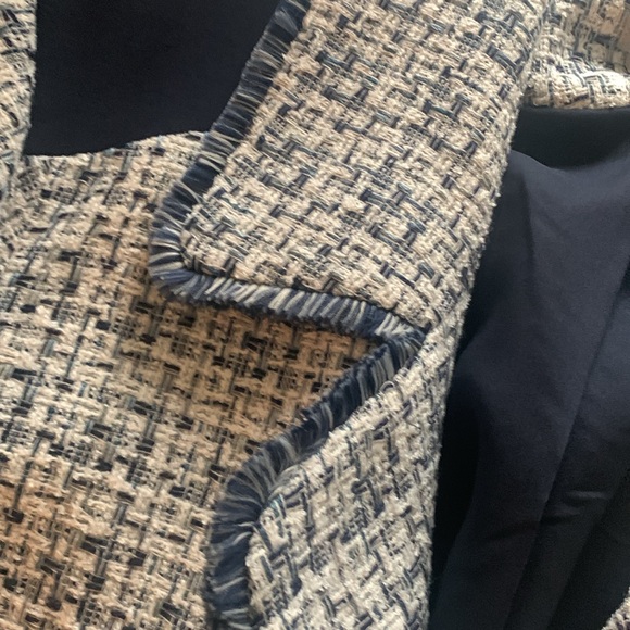 Chico’s blue and white textured jacket.  Excellent condition. - Picture 9 of 13